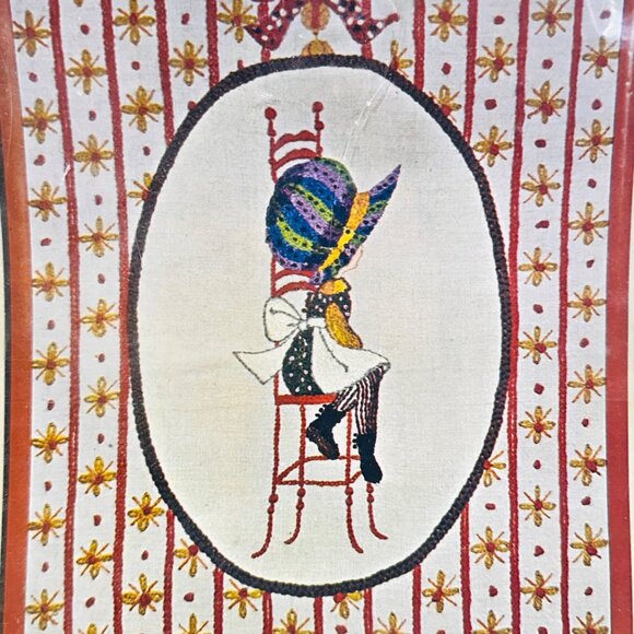 Rare Bucilla Creative Needlecraft Holly Hobbie "Sitting Pretty" Kit - New/Sealed - Picture 3 of 6